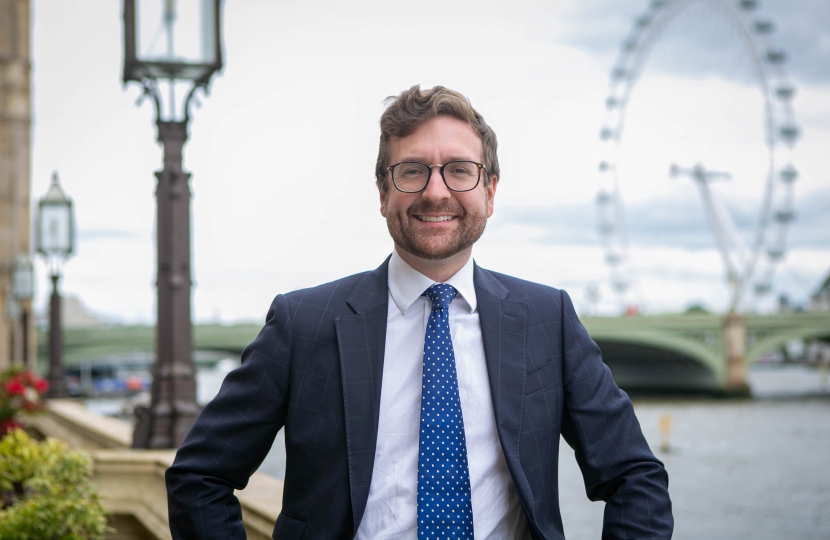 Alexander in front of the London eye